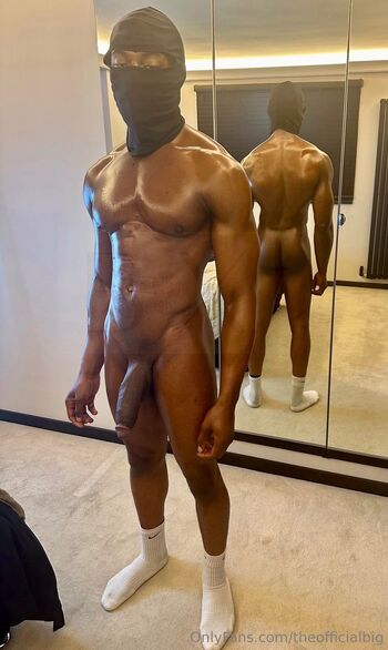 BG SXY - MR U / theofficialbig / bsxc2021 nude photo #22