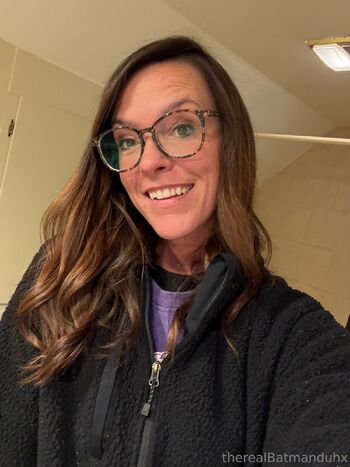 Batmanduhs Batcav / therealbatmanduhx nude photo #1