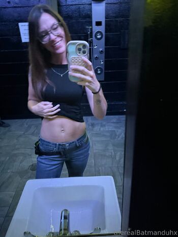 Batmanduhs Batcav / therealbatmanduhx nude photo #23