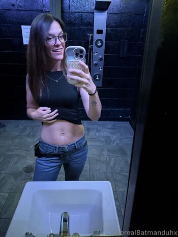Batmanduhs Batcav / therealbatmanduhx nude photo #24