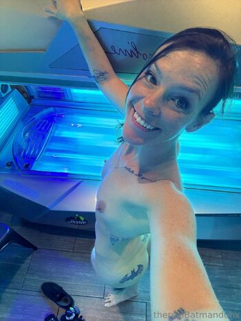 Batmanduhs Batcav / therealbatmanduhx nude photo #36