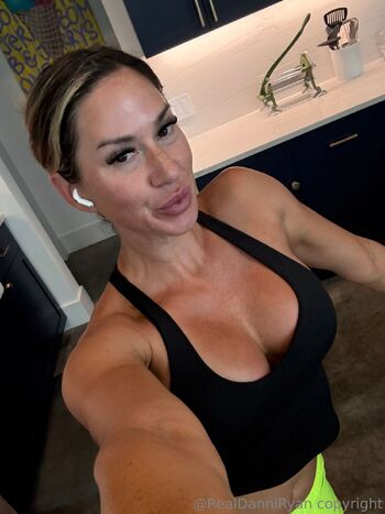 TheRealDanniRyan Fre / therealdanniryan nude photo #26