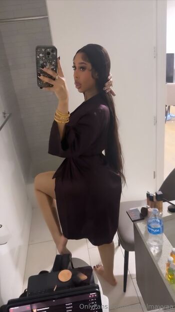 Mayya / therealmayyaa nude photo #1