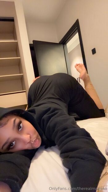 Mayya / therealmayyaa nude photo #37