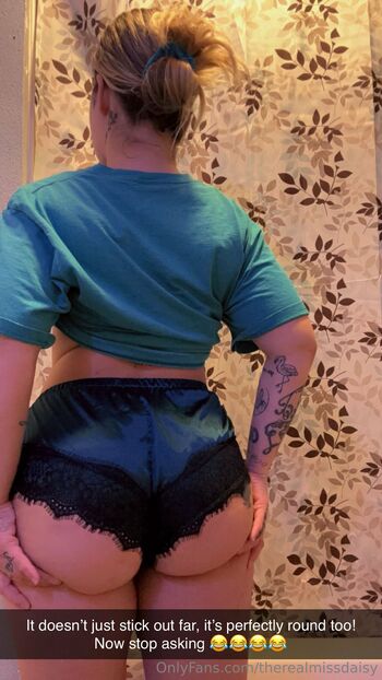 MissCumAlo / therealmissdaisy nude photo #2