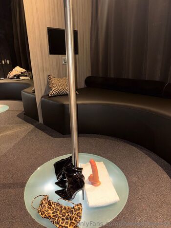 Sara Sfamurr / therealmorenita nude photo #19