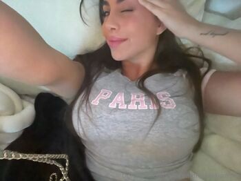 Van / therealprincessjazmin / vaccarivane nude photo #7