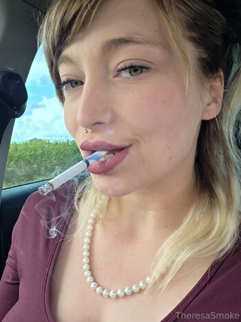 Theresa_Smok / theresasmoke / theresa_smoke_original nude photo #7