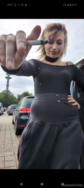 Theresa_Smok / theresasmoke / theresa_smoke_original nude photo #11