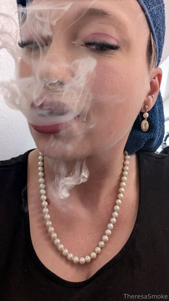 Theresa_Smok / theresasmoke / theresa_smoke_original nude photo #17