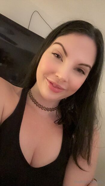 Riley GF Materia / therileydaniels nude photo #14