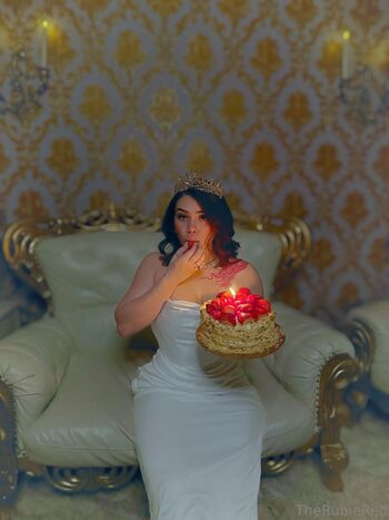 Rubie Red / therubiered nude photo #2