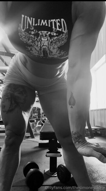 Simone Steele / thesimonesteele / steeles1023 / xxxsteelesimone nude photo #1