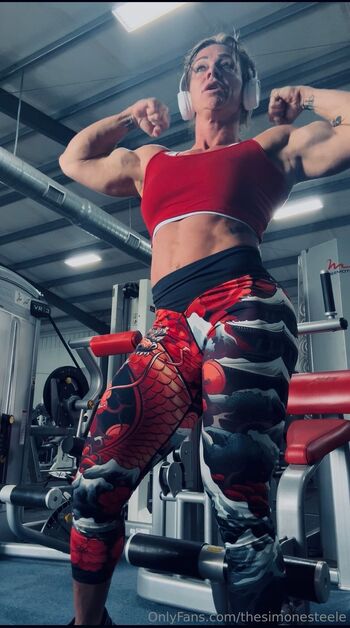 Simone Steele / thesimonesteele / steeles1023 / xxxsteelesimone nude photo #9