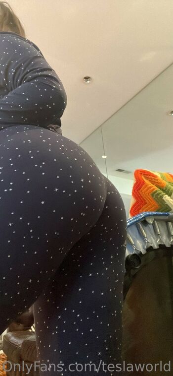 Tes / thesoftgoddess / msnesslebottom nude photo #15