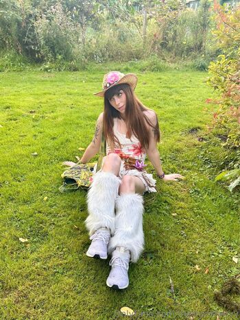 Aria Faye / thetransfairyy nude photo #6