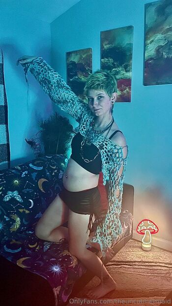 Ariel St. Clair / theuncutmermaid / arielst.claire / aritheninjaxd nude photo #1