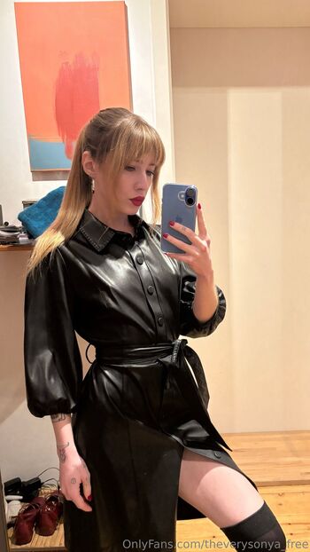 The Very Sony / theverysonya_free nude photo #1