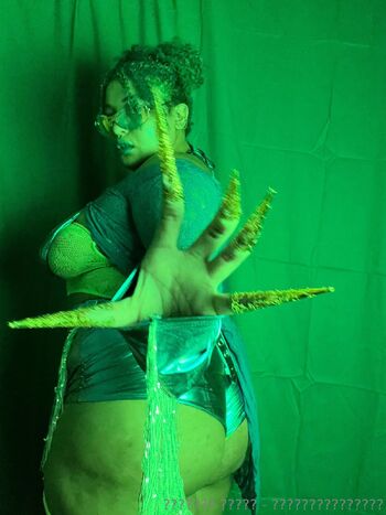 Thee Vixxxen / thevixxxenx nude photo #18