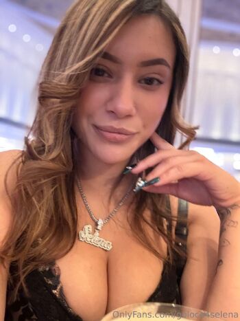 Selena The Bab / theygoloco4selena nude photo #12