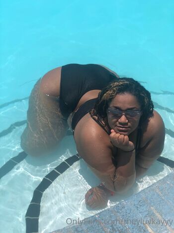 Kay / theyluvkayyy nude photo #4