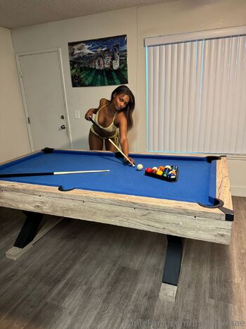 Rhae Wood / theyluvrhae nude photo #7