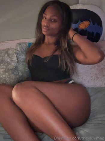 Rhae Wood / theyluvrhae nude photo #10