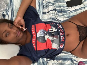 Rhae Wood / theyluvrhae nude photo #16