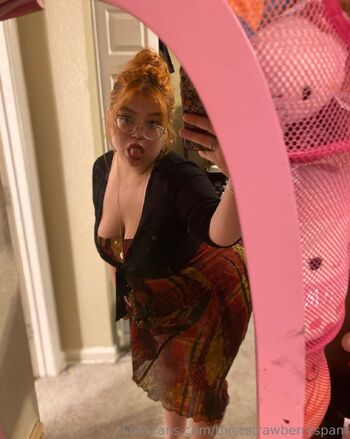 Thiccstrawberr / thiccstrawberryspam nude photo #25
