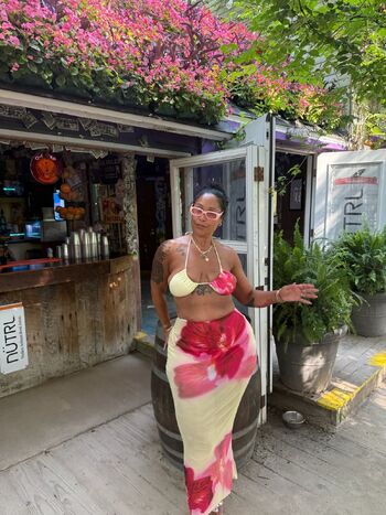 Fluffyfanc / thickfancy nude photo #3