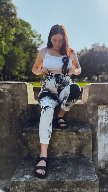 deadxbb / thisominouslife nude photo #2