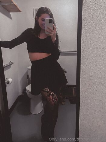 deadxbb / thisominouslife nude photo #39