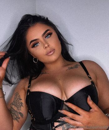 tialeeheath nude photo #13