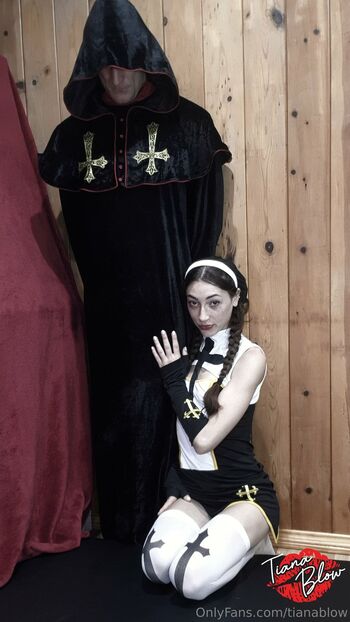 Tiana Blo / tianablow nude photo #4