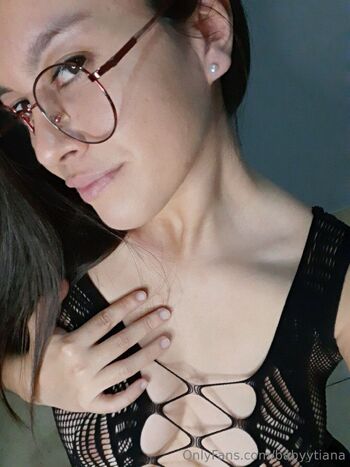 TIANA / tianaok44 nude photo #26