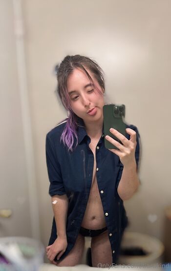 tiarakind nude photo #9