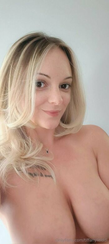 Tiffany Leidd / tiffanyleiddi / tiffany.leiddi.officiel / tiffanyactriceofficiel nude photo #35