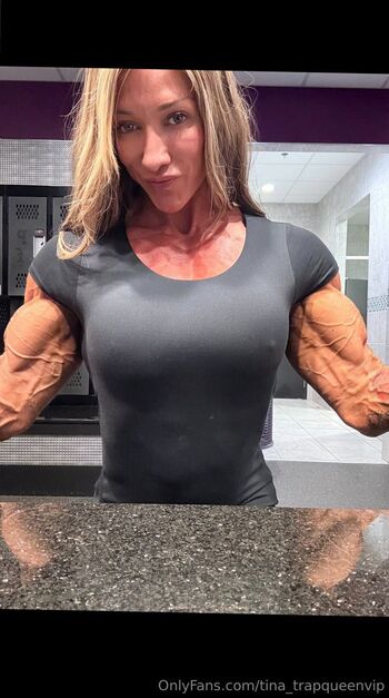 Tina / tina_trapqueenvip nude photo #15