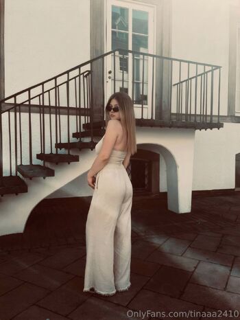 Tin / tinaaa2410 nude photo #1