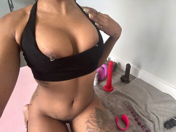 FAT PUSSY TINEE / tineebadassfree nude photo #3