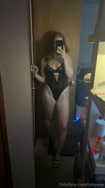 Tinky on / tinkyone nude photo #33