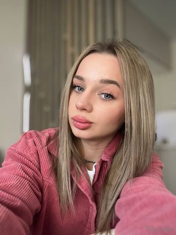 Tiny Lol / tiny_loly nude photo #3