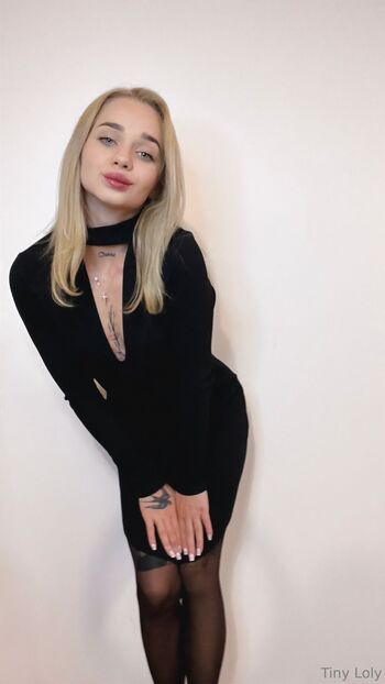 Tiny Lol / tiny_loly nude photo #18