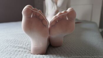 Tiny Nylon Fee / tiny_nylon_feet nude photo #1