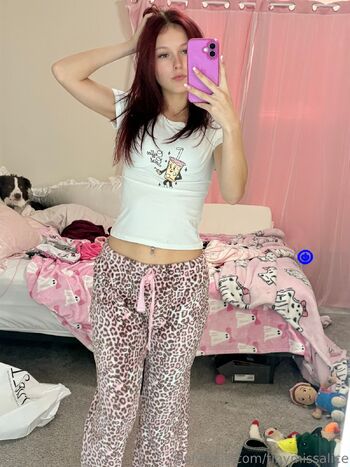 alice / tinymissalice nude photo #4