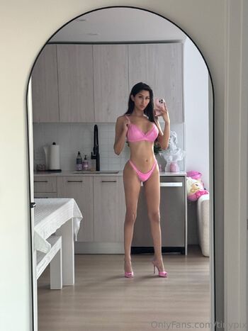 Pixie WON 1 HOTTEST TRANS / tinypix nude photo #32