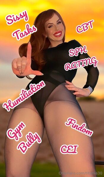 Mistress Titania Span / titania30 nude photo #29