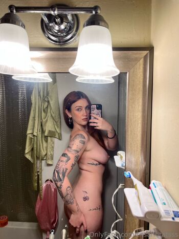 jule / titsandtatsss nude photo #30