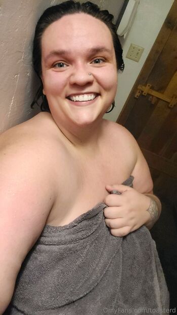 Miss Toaster De / toasterd nude photo #1