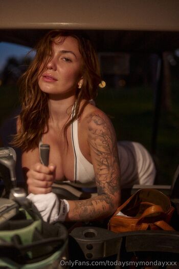 Dr Detail / todaysmymondayxxx nude photo #22